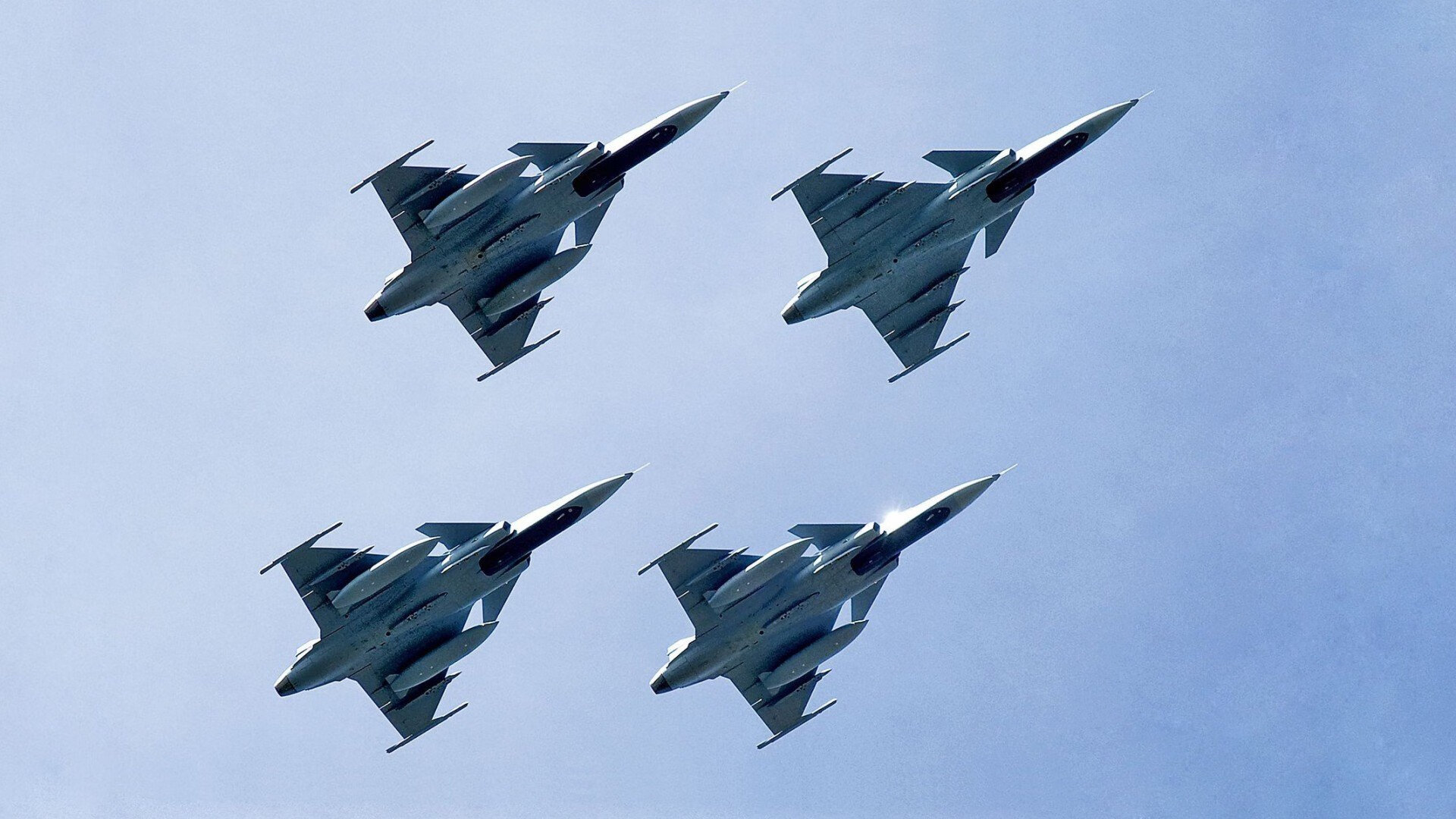 西决月圆夜,当达拉斯屏住呼吸,谁在阴影中亮出獠牙?